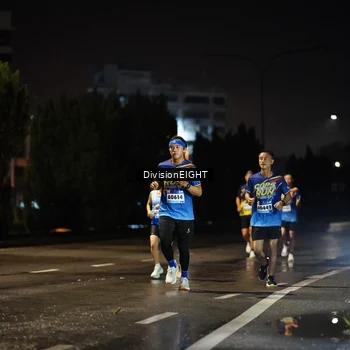 Runner Photo 9078390