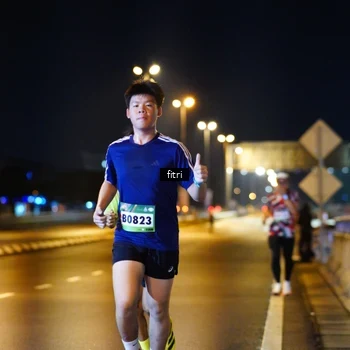 Runner Photo 9078393