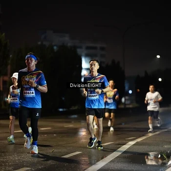 Runner Photo 9078406