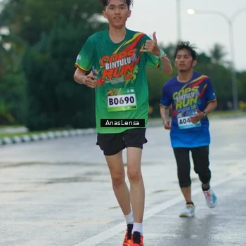 Runner Photo 9078425