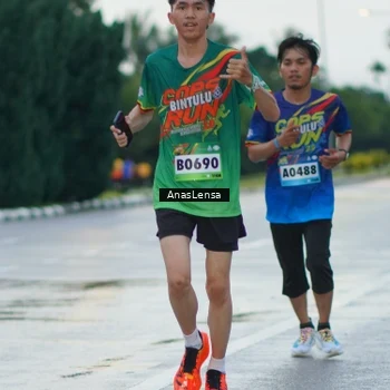 Runner Photo 9078489