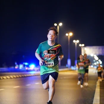 Runner Photo 9078550