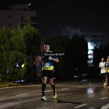 Runner Photo 9078585
