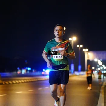 Runner Photo 9078613