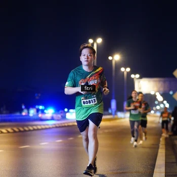 Runner Photo 9078877