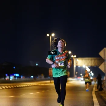 Runner Photo 9078940