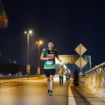 Runner Photo 9078941