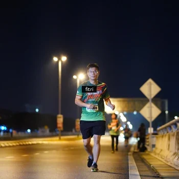 Runner Photo 9078959