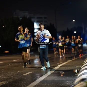 Runner Photo 9079124
