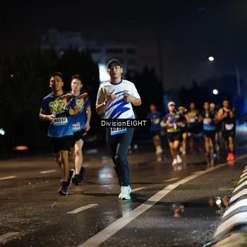 Runner Photo 9079216