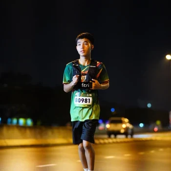 Runner Photo 9079422