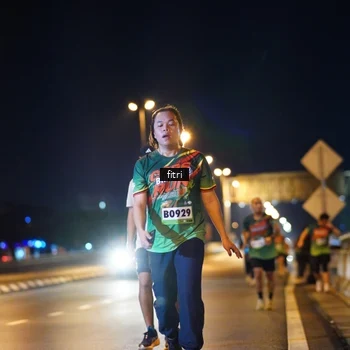 Runner Photo 9080063