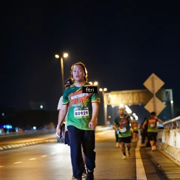 Runner Photo 9080131