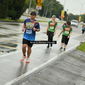 Runner Photo 9080211