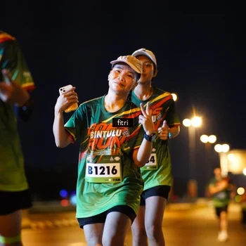 Runner Photo 9080870