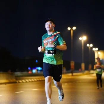 Runner Photo 9080890