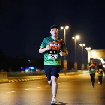 Runner Photo 9080898