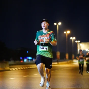Runner Photo 9080901