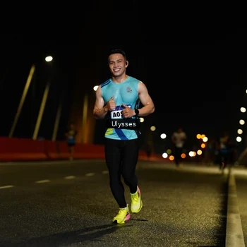 Runner Photo 9081053
