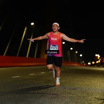 Runner Photo 9081125
