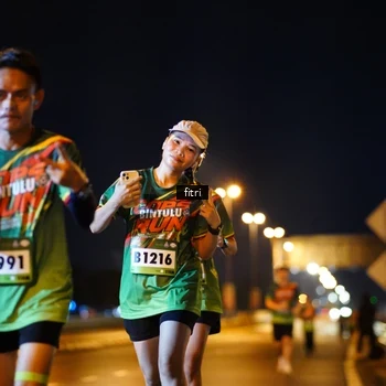 Runner Photo 9081154