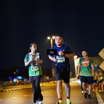Runner Photo 9081530