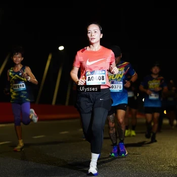 Runner Photo 9082042