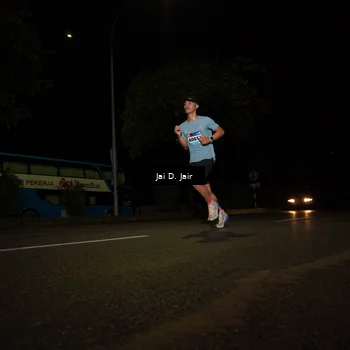 Runner Photo 9083102