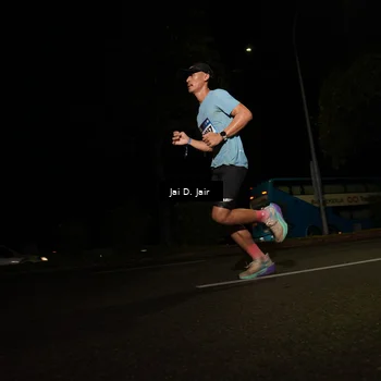 Runner Photo 9083121