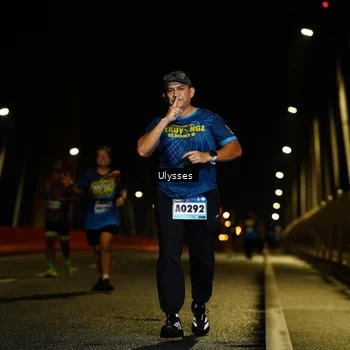Runner Photo 9083190