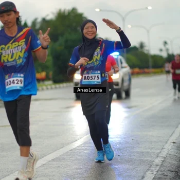 Runner Photo 9084441