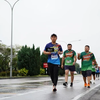 Runner Photo 9084928