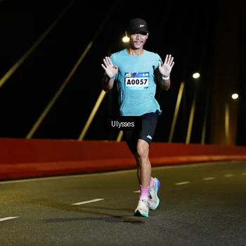 Runner Photo 9085049