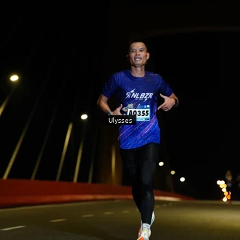 Runner Photo 9085220