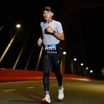 Runner Photo 9086074