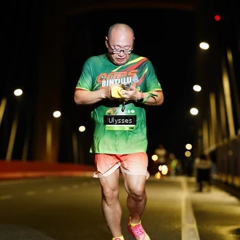 Runner Photo 9086119