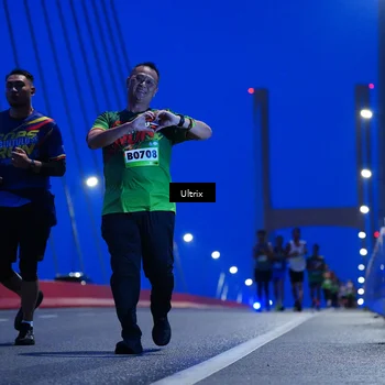 Runner Photo 9086746