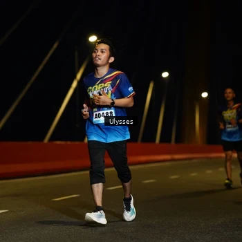 Runner Photo 9087033