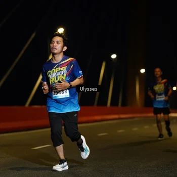 Runner Photo 9087057