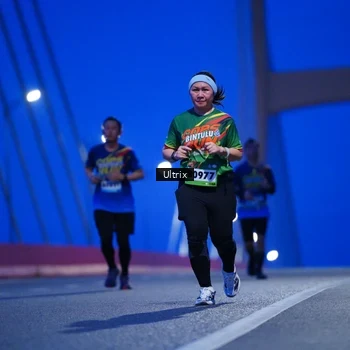 Runner Photo 9087119