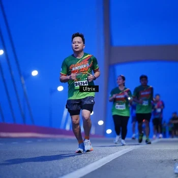 Runner Photo 9087311