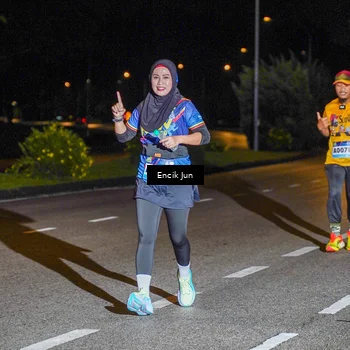 Runner Photo 9088061