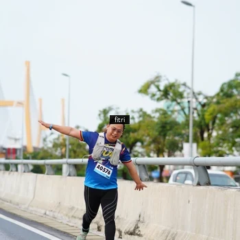 Runner Photo 9088292