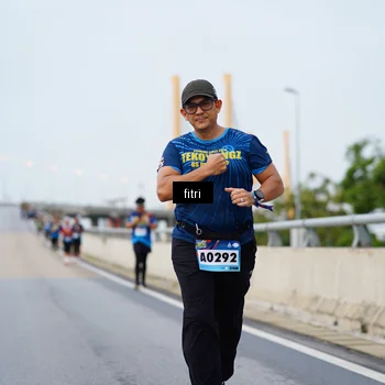 Runner Photo 9088675