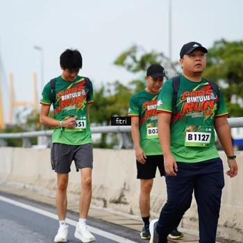 Runner Photo 9088746