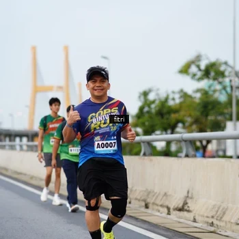 Runner Photo 9088778