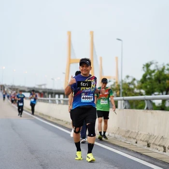Runner Photo 9088807
