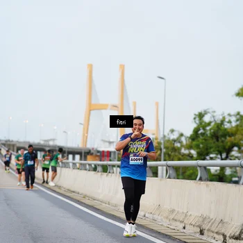 Runner Photo 9089092