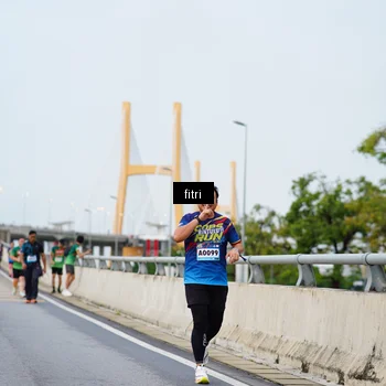 Runner Photo 9089115