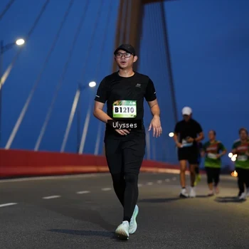 Runner Photo 9089153